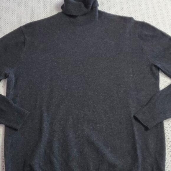 J. CREW Lambswool, Angora & Cashmere Turtleneck Sz. S Sweater - Picture 1 of 8